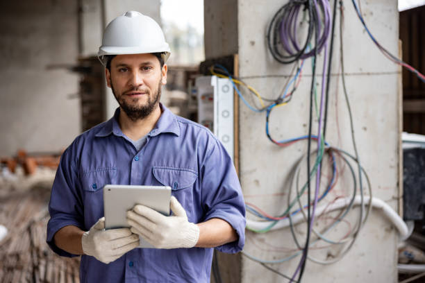 Best Circuit Breaker Repair  in Hustisford, WI